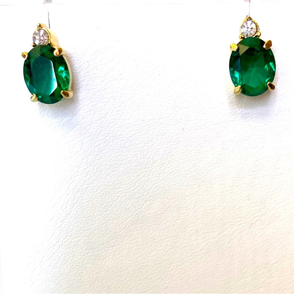 Emerald Green Earrings - Picture 3 of 4